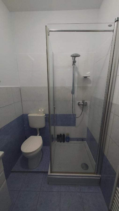 Apartments Cezar 温克兰 外观 照片